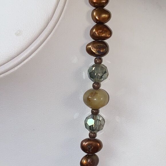 Vintage Agate and Faceted Crystal Bead Necklace - Picture 2 of 8